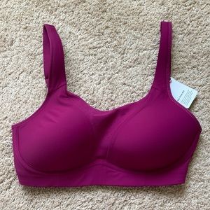 Lululemon run times bra 34D